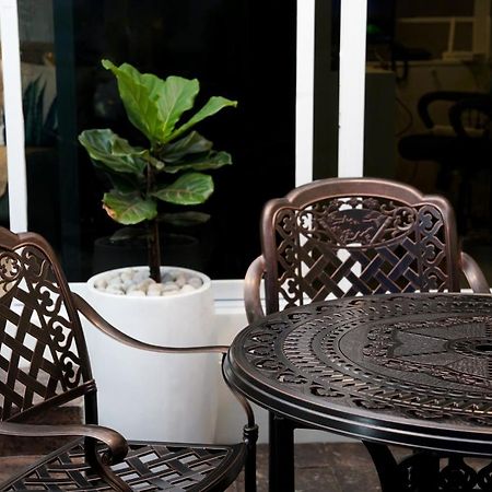 Garden Vista Hotel Davao Bagian luar foto