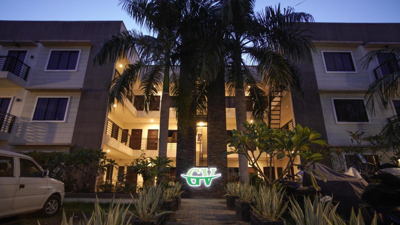 Garden Vista Hotel Davao Bagian luar foto